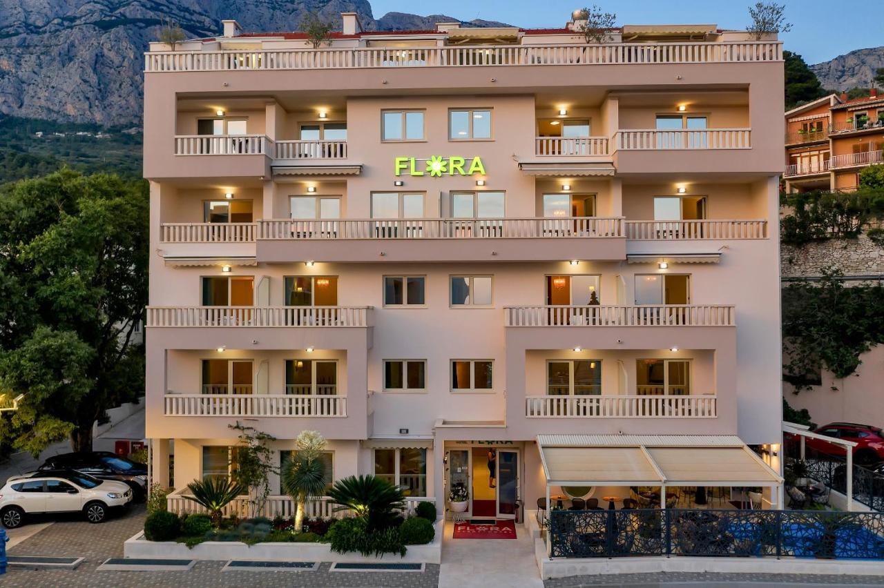 Aparthotel Flora Tučepi Exterior foto
